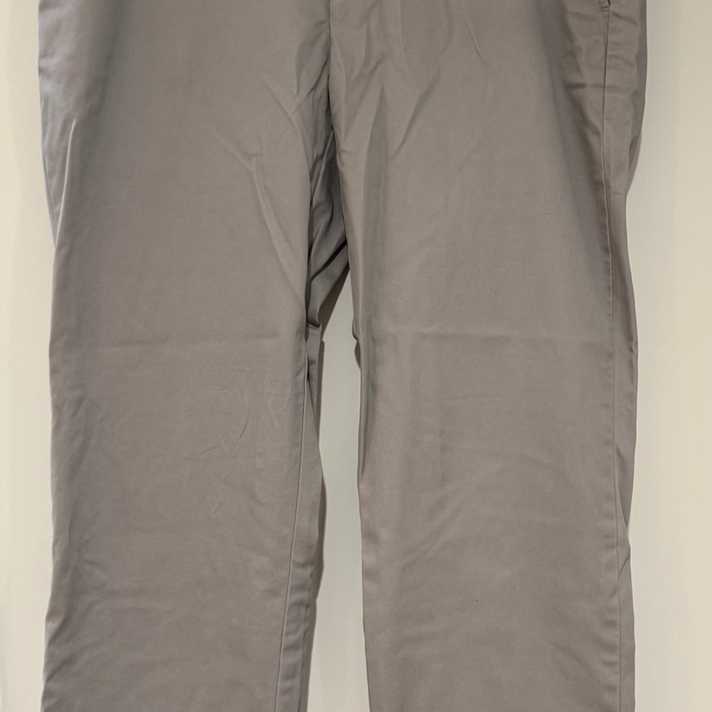 Brooks Brothers Men's Gray Chinos Clark Fit